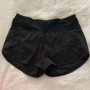 Lululemon Size 6 speed up mid rise shorts. 4 inch inseam, black